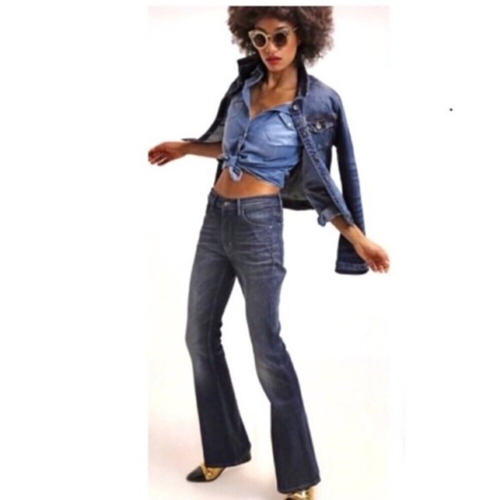 Calvin Klein Jeans Flare Distressed Jeans Size 4